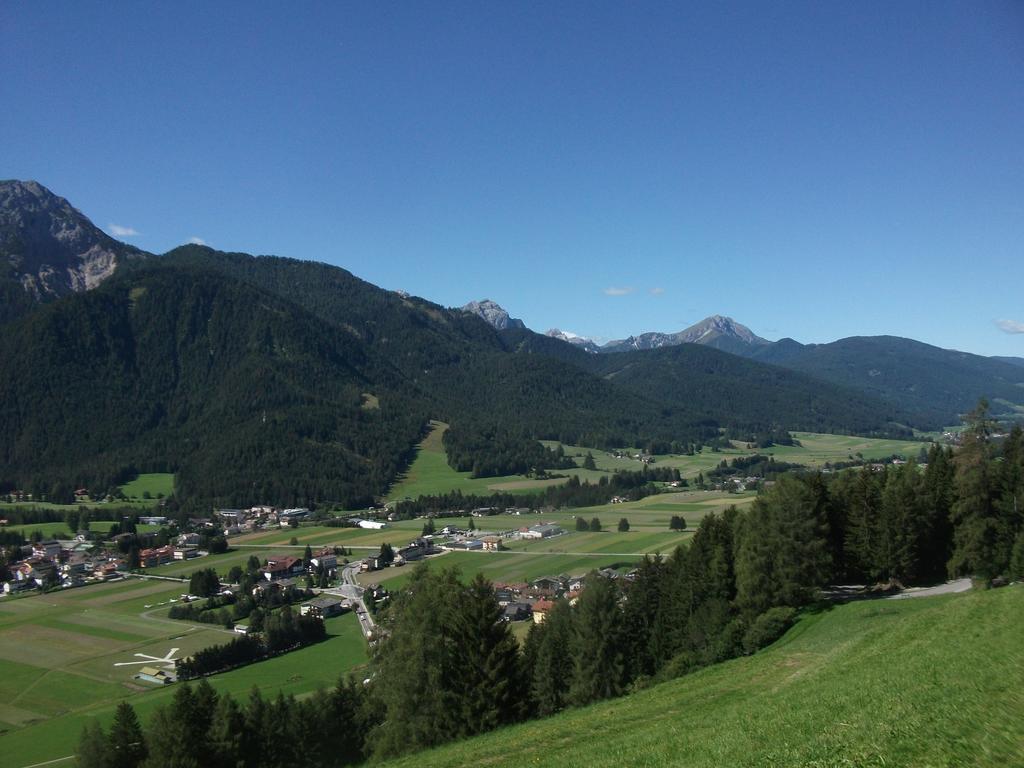 Steinerhof Apartment Dobbiaco Bilik gambar